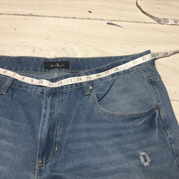 Agile Jeans Straight Denim Men's Size 42/32  5-Pocket Faded Distressed - Picture 7 of 9